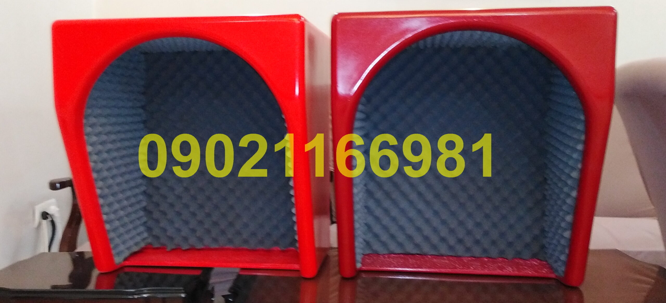 کیوسک تلفن دیواری
